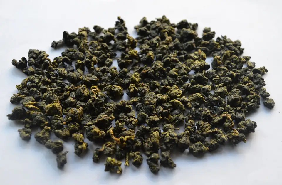 Taiwan High Mountain Oolong Jin Xuan Organic Oolong tea